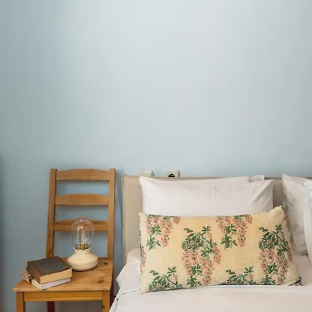Butterfly By Halu!, Colourful House In The Center Apartment